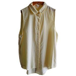Brand New Women's Cloth and Stone Sleeveless Button Down